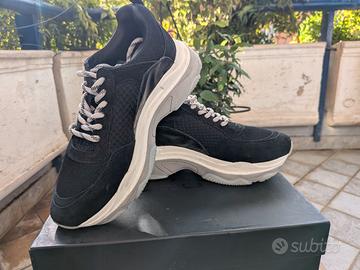 Scarpe ginnastica donna Fornarina numero 37