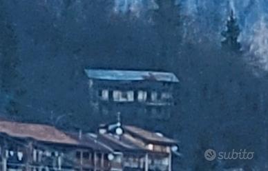 Rustico immerso nel verde con vista panoramica