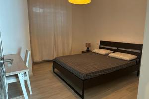 Posto letto in stanza matrimoniale