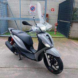 Piaggio medley 125