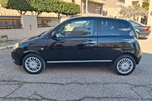 Lancia ypsilon 1 3 multijet x neopatentati