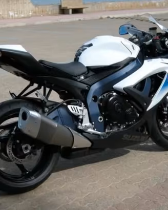 Suzuki GSX-R 750