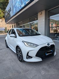 TOYOTA YARIS IV HYBRID 