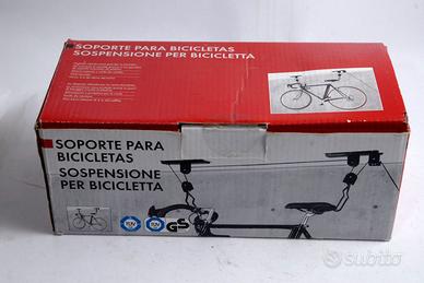 Appendi bici a soffitto salvaspazio garage