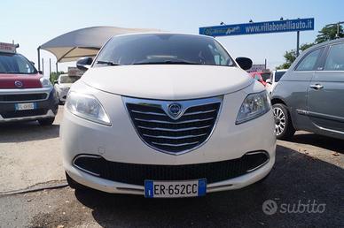LANCIA Ypsilon 1.2 69 CV 5 porte Silver