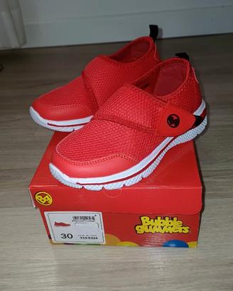 Scarpe ginnastica nuove n.30