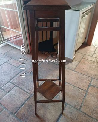 SGABELLO ALTO IN LEGNO