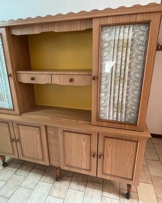 Mobile dispensa in legno