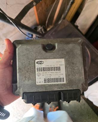 centralina motore fiat 600 ECU
