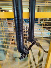 Forcella
RockShox Revelation RC 150mm 29