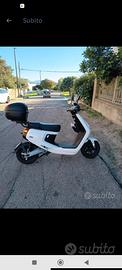 scooter elettrico 