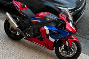 Honda cbr 1000 rr-r