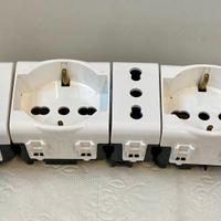 4 Prese 2 Poli e Terra 10/16A