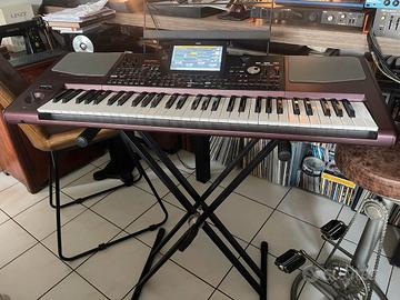 Korg PA 1000