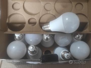Lampadine a Led N.10 9w 220v attacco E27