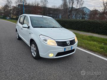 DACIA SANDERO 1.2 "OK PER NEOPATENTATI"