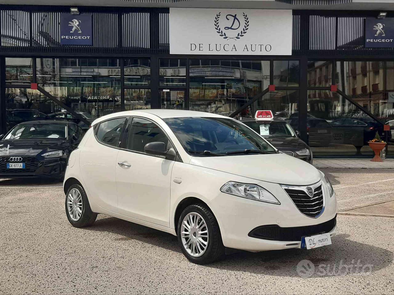 Subito - DE LUCA AUTO - LANCIA Ypsilon 1.3 MJT 16V 95 CV 5p. Silver ...