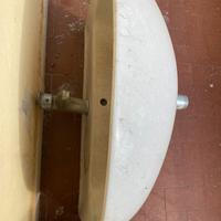 Lavabo con rubinetto