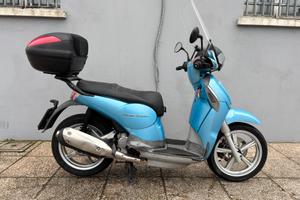 Aprilia Scarabeo 200
