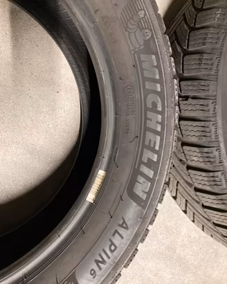 4 Gomme Invernali Michelin Alpin 6 - 205/55 R16