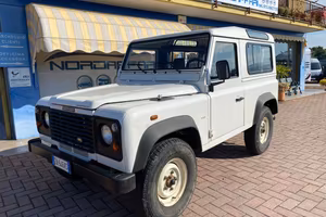 LAND ROVER Defender 90 2.5 Td5 3 posti