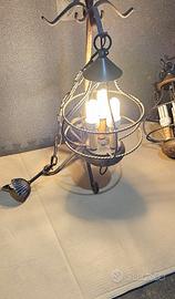Lampadari vintage in ferro battuto