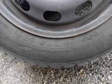 Pneumatici e cerchi per Golf 4