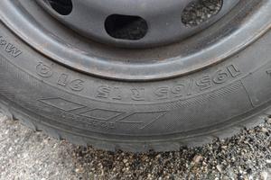 Pneumatici e cerchi per Golf 4