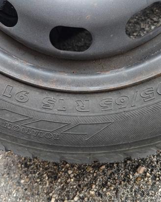 Pneumatici e cerchi per Golf 4