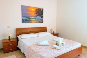 Viola House sogg. in centro Villasimius x4