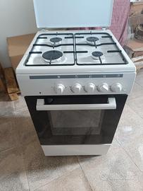 cucina a gas e corrente 