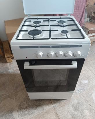 cucina a gas e corrente 