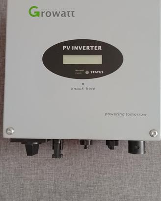 Growatt 2000 S inverter fotovoltaico. 