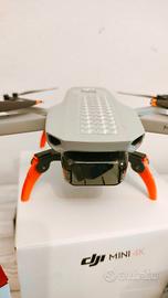 Drone DJI Mini 4K Fly More Combo + accessori