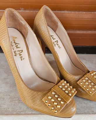 Scarpe con tacco