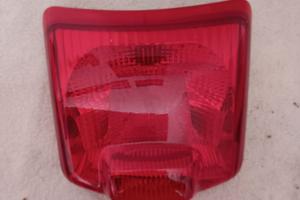 faro posteriore Vespa GTS125/250/300