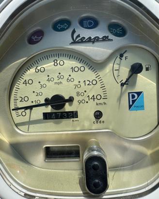 Vespa Piaggio 150 lx ie 2010
