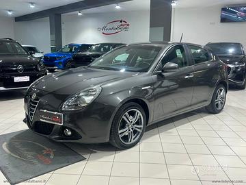 ALFA ROMEO Giulietta 1.6 JTDm-2 120 CV Distinctive