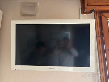 TV Toshiba 32"
