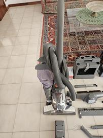 Sistema di pulizia Kirby completo di accessori