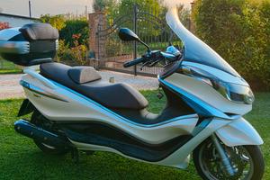 Piaggio X10