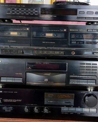 Stereo della Pioneer