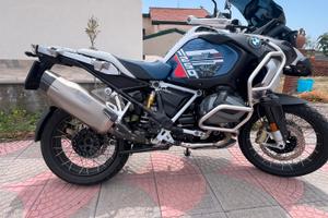 Bmw gs 1250 adventure trophy ottobre 2023 km 4000