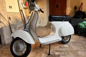 Vespa 50 special