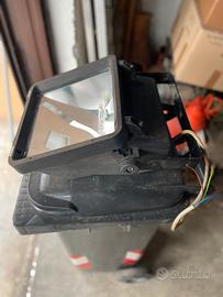 faro da esterno 70 watt
