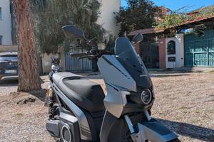 Scooter elettrico silence S01+ 2025