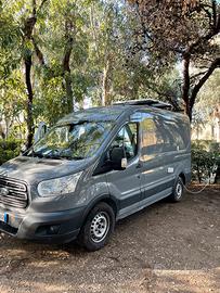 Ford transit camperizzato