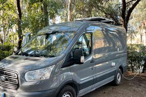 Ford transit camperizzato