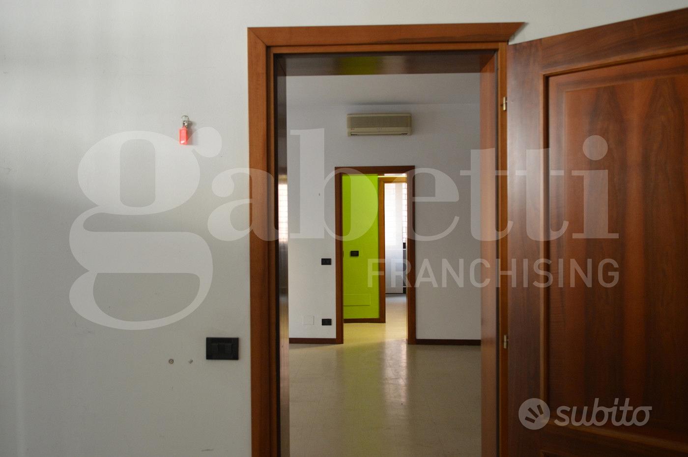 Negozio Modena [1432VCVCG] - Altro