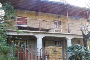 Villa di 170 m² con più di 5 locali a Castelfranci